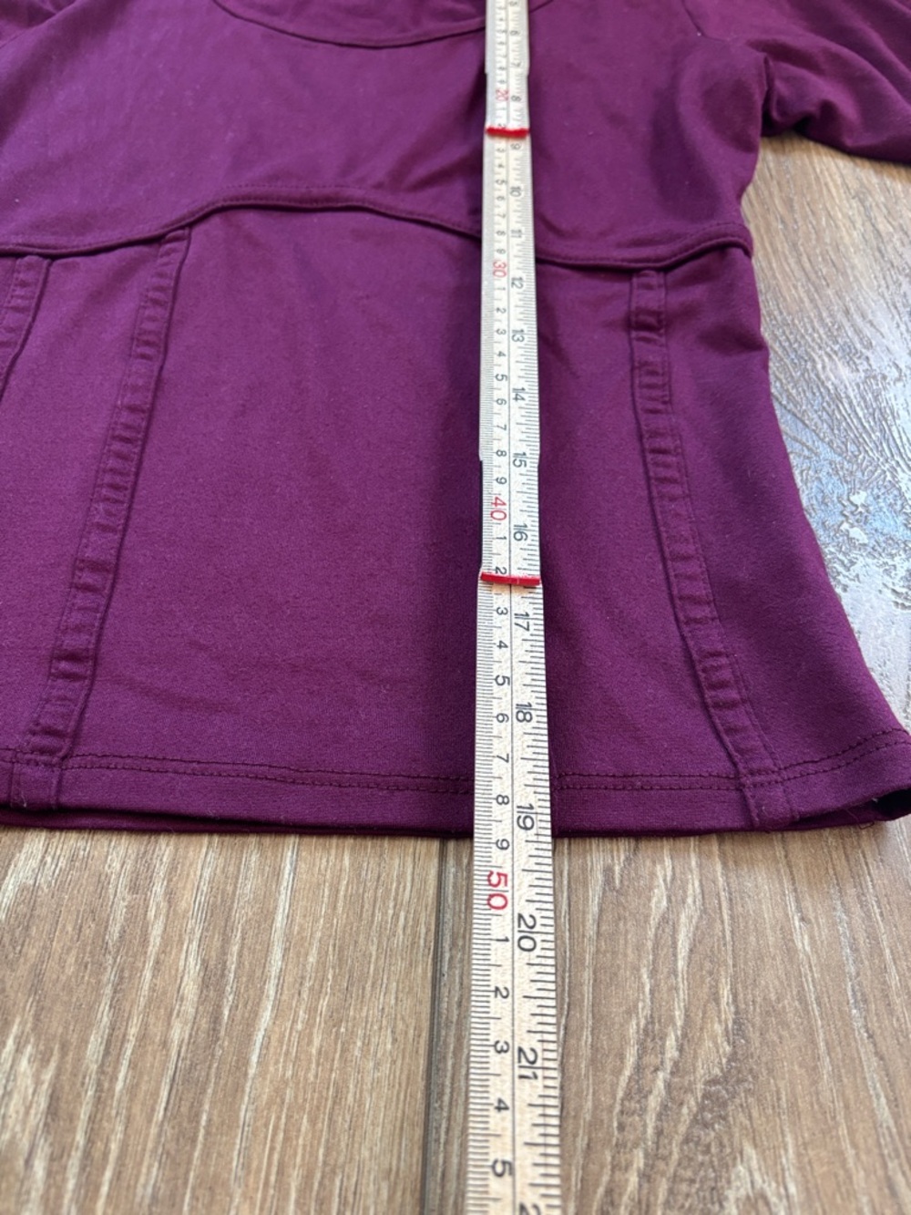 Liz & Sara Long-Sleeve Scoop Neck Peplum Top - Wine size S - Picture 4 of 5